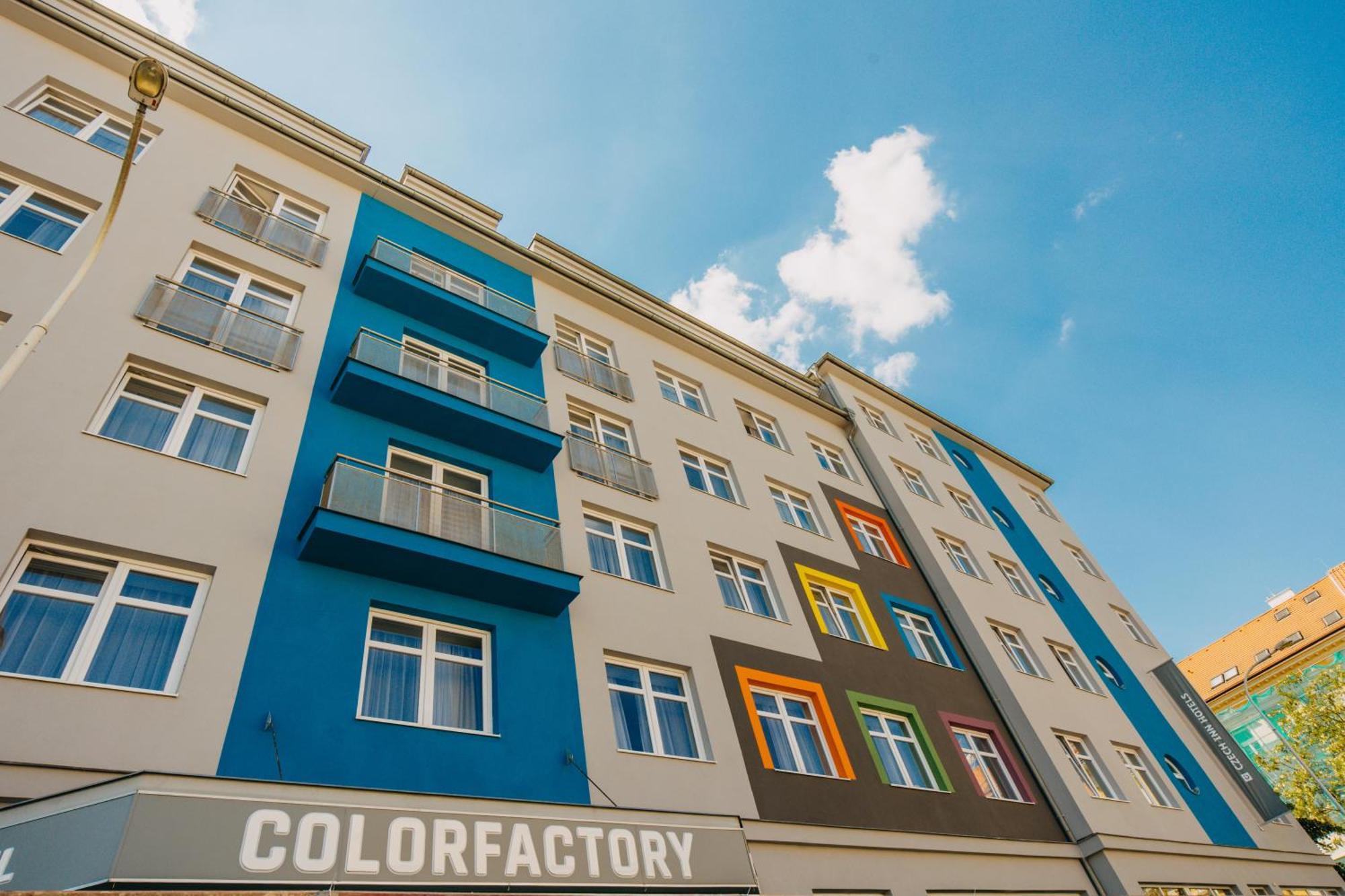 Colorfactory - Czech Leading 4*